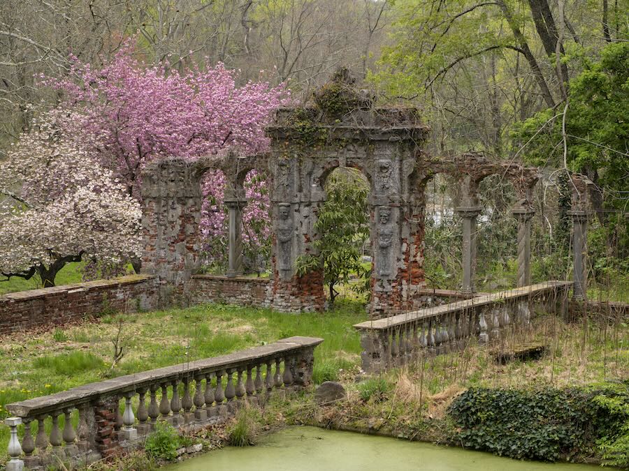 in brandywine valley gardens, the du pont household legacy